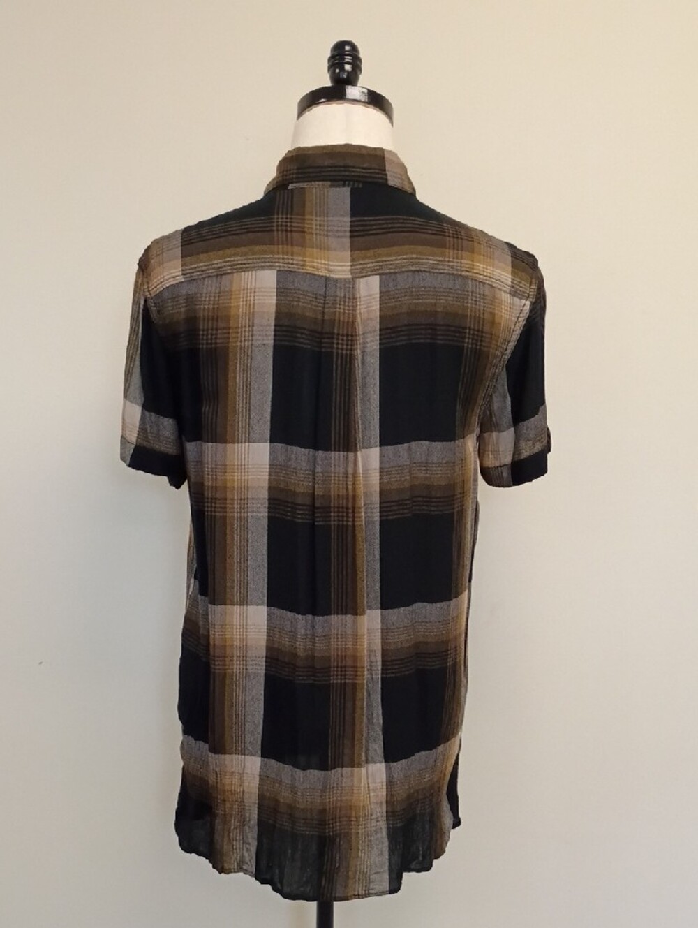 Treasure & Bond Black Brown Plaid Rayon Button Shirt Size Small & Medium - Picture 3 of 9